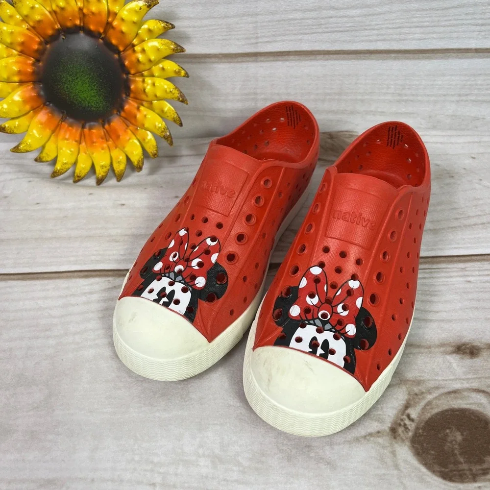 Kids Native Jefferson Shoes Minnie Mouse Red Slip On Clogs Size C13 Girls Disney